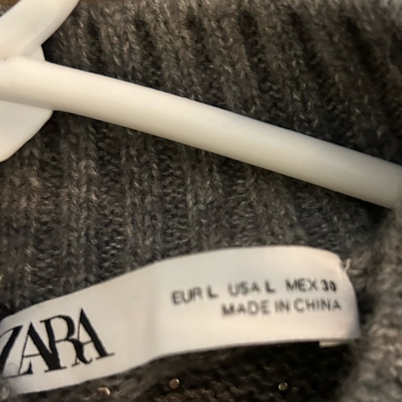 Zara Gray Embellished Turtleneck Sweater Large New without Tags - Picture 3 of 6